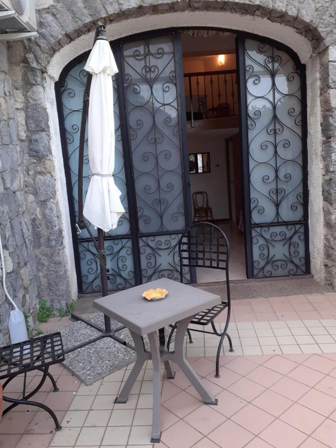 La Dacia Di Gina Bed & Breakfast Ravello Exterior photo